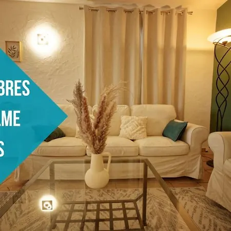 Appartement Magnifique T4 Uzes Au Calme Extérieur photo